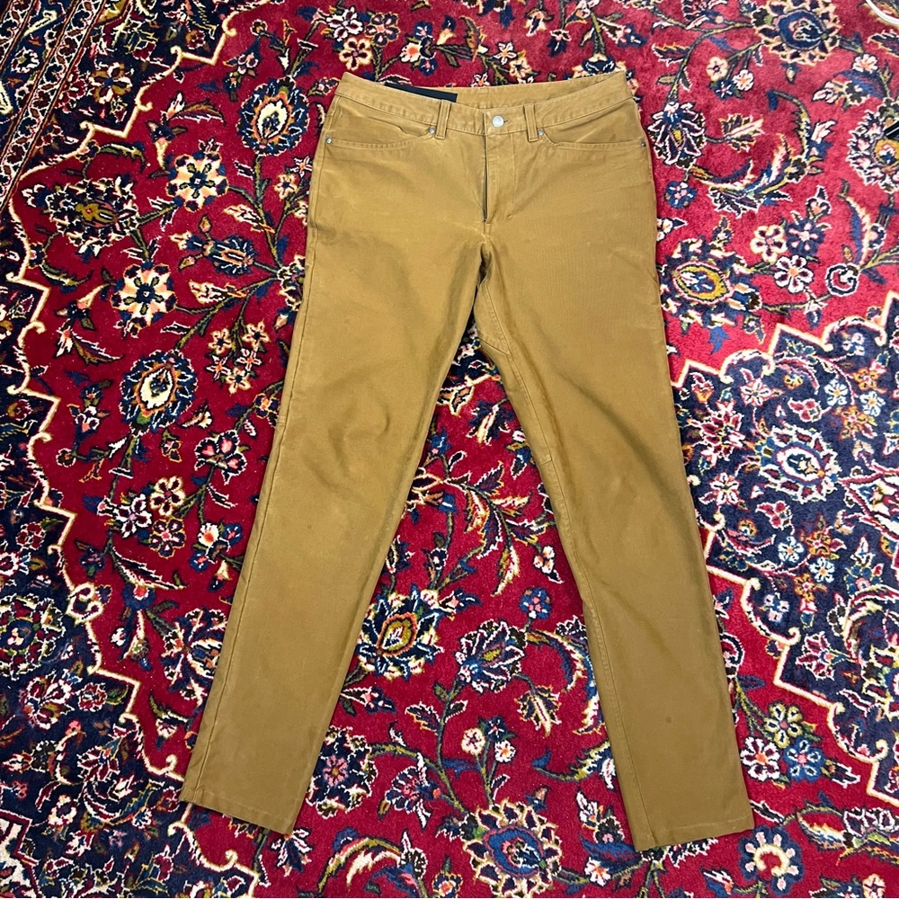 Lululemon 5-Pocket Pants – Slim Fit – Tan/Khaki – Size 32 (Measured)